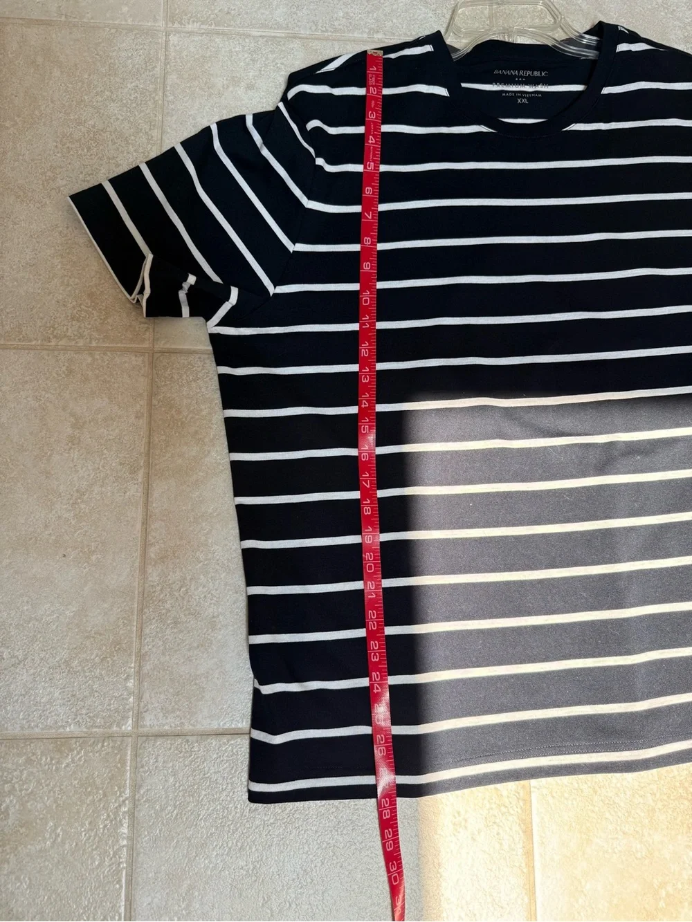 BANANA REPUBLIC Men’s premium wash navy & white tee size XXL
